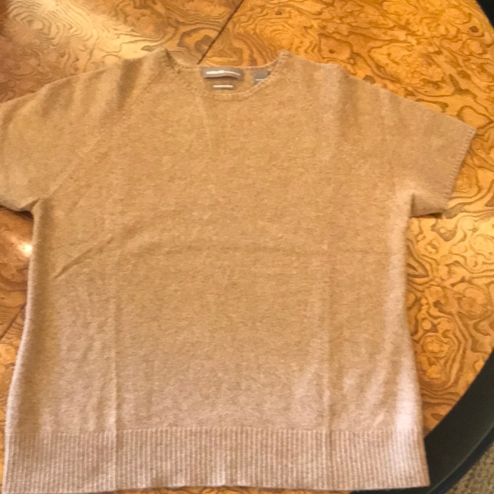Shortsleeve cashmere crewneck sweater